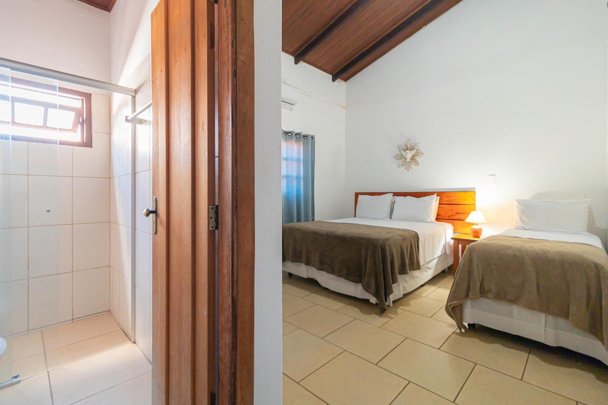 Pouse No Jardim Hotel ปิเรนนอโปลิส ภายนอก รูปภาพ